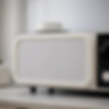 Easy-to-clean silicone microwave cover after use